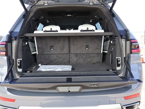 New 2026 BMW X7 xDrive40i image 27