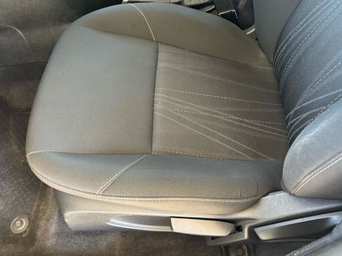 Used 2016 Ford Focus SE FWD image 11
