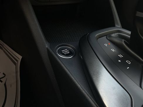 Used 2025 Kia K4 FWD image 24
