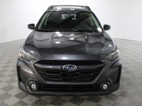Used 2025 Subaru Outback Premium w/ Popular Package #1A AWD/4WD image 31