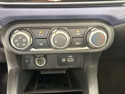 Used 2024 Nissan Versa SV FWD image 14