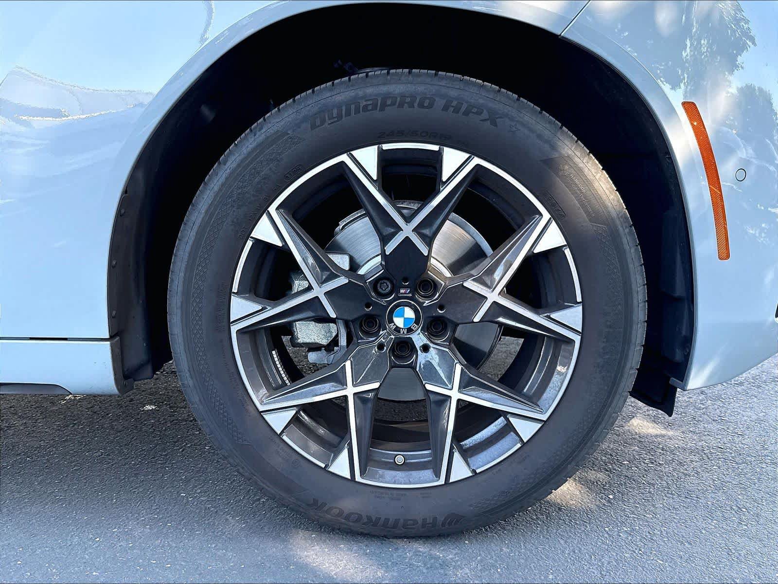 Used 2026 BMW X3 xDrive30i w/ M Sport Package AWD/4WD image 19