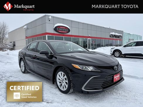 Certified 2024 Toyota Camry LE image 1