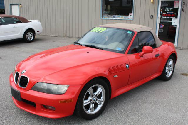 Used 2000 BMW Z3 2.5i RWD image 2