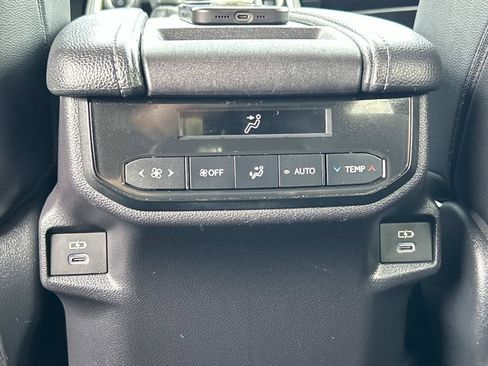 Used 2024 Toyota Grand Highlander XLE FWD image 21