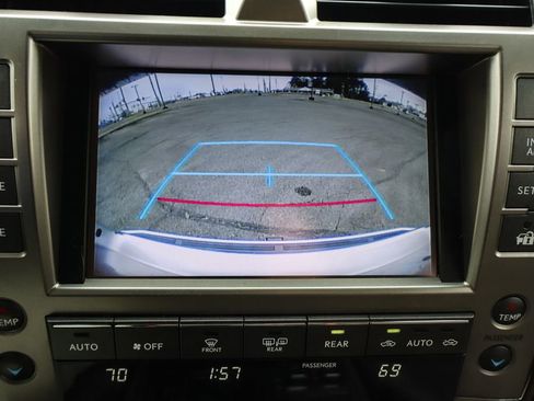 Used 2016 Lexus GX 460 Luxury image 35