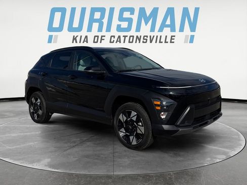 Used 2025 Hyundai Kona SEL image 1