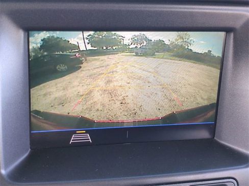 Used 2021 Chevrolet Colorado W/T w/ Custom Special Edition image 20