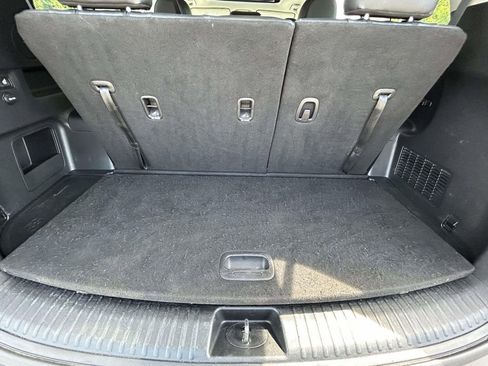 Used 2020 Kia Telluride S w/ S 8 Passenger Seating Package AWD/4WD image 17