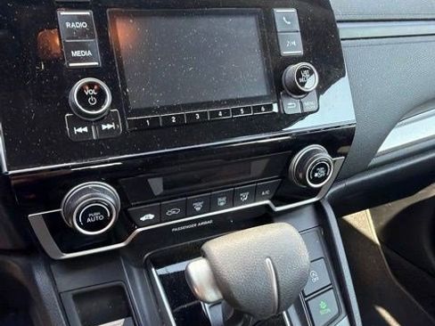Used 2020 Honda CR-V LX image 9