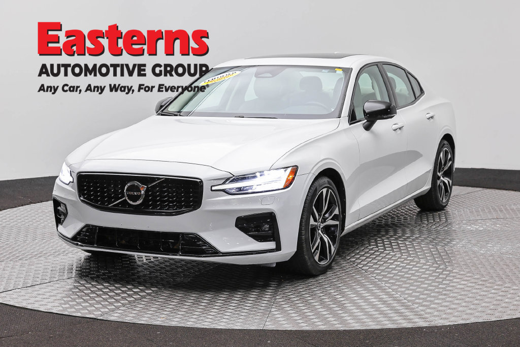 Used 2024 Volvo S60 B5 Core w/ Climate Package FWD image 1