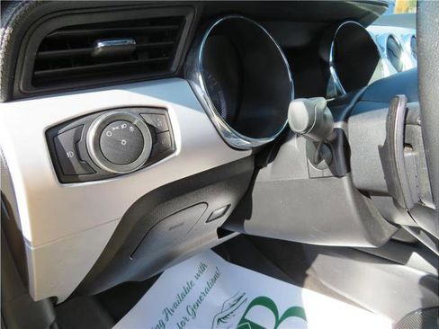 Used 2015 Ford Mustang Premium image 10