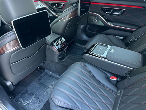 Used 2024 Mercedes-Benz S 63 AMG S image 13