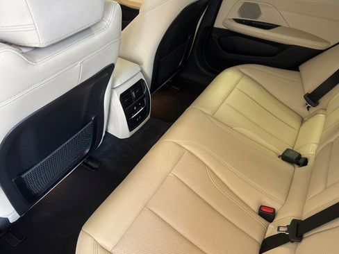 Certified 2023 BMW i4 eDrive35 w/ Premium Package RWD image 26