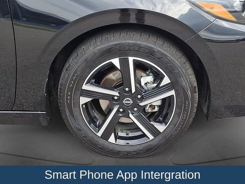 Used 2024 Nissan Sentra SV FWD image 10