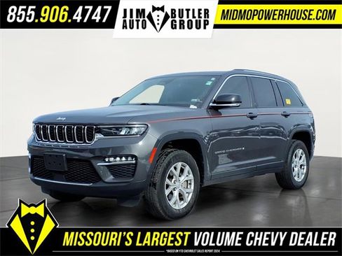 Used 2023 Jeep Grand Cherokee Limited image 1