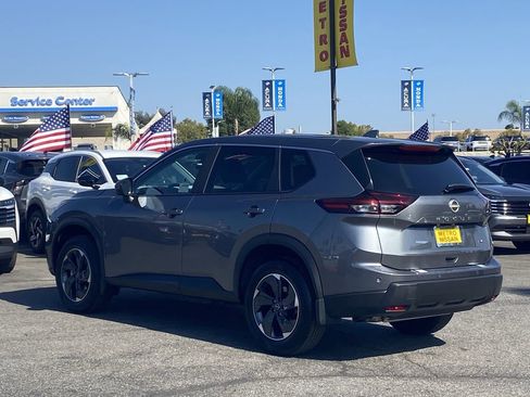 New 2026 Nissan Rogue SV w/ Cold Weather Package image 4