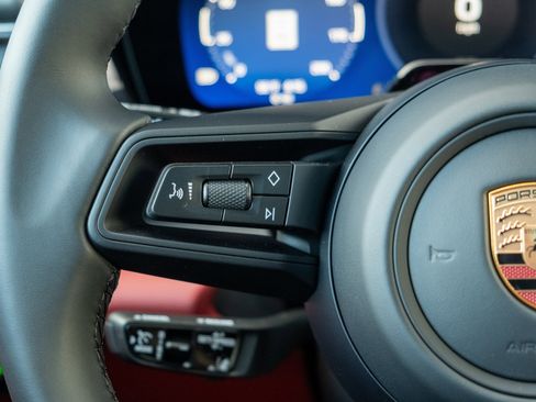 New 2026 Porsche Macan 4 Electric image 26