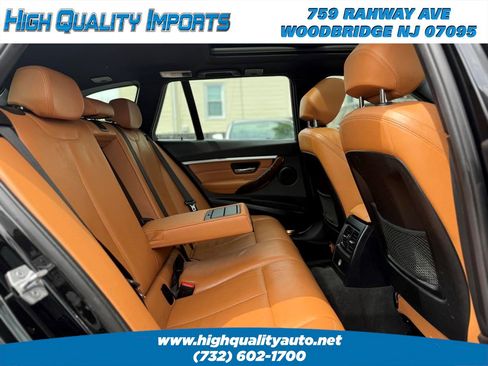 Used 2018 BMW 330i xDrive Wagon AWD/4WD image 21