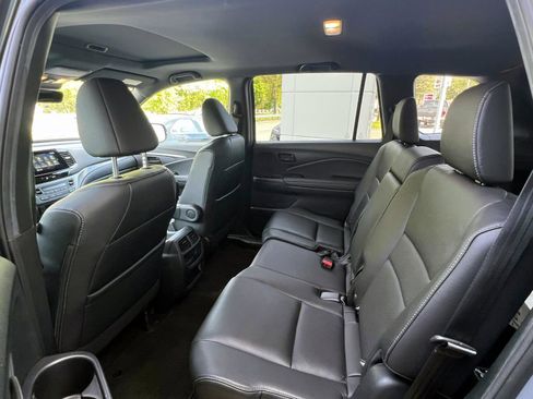 Certified 2023 Honda Passport EX-L image 12