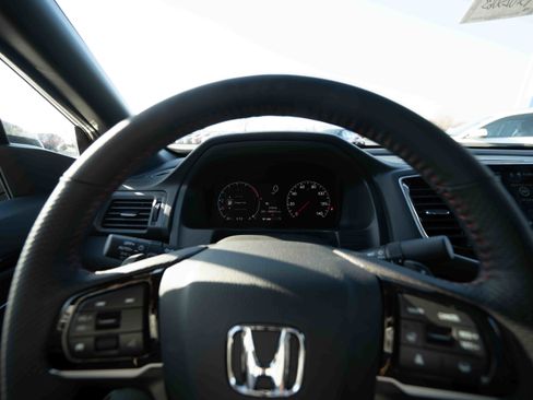 New 2026 Honda Ridgeline Black Edition image 15