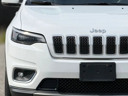 Used 2019 Jeep Cherokee Limited AWD/4WD image 11
