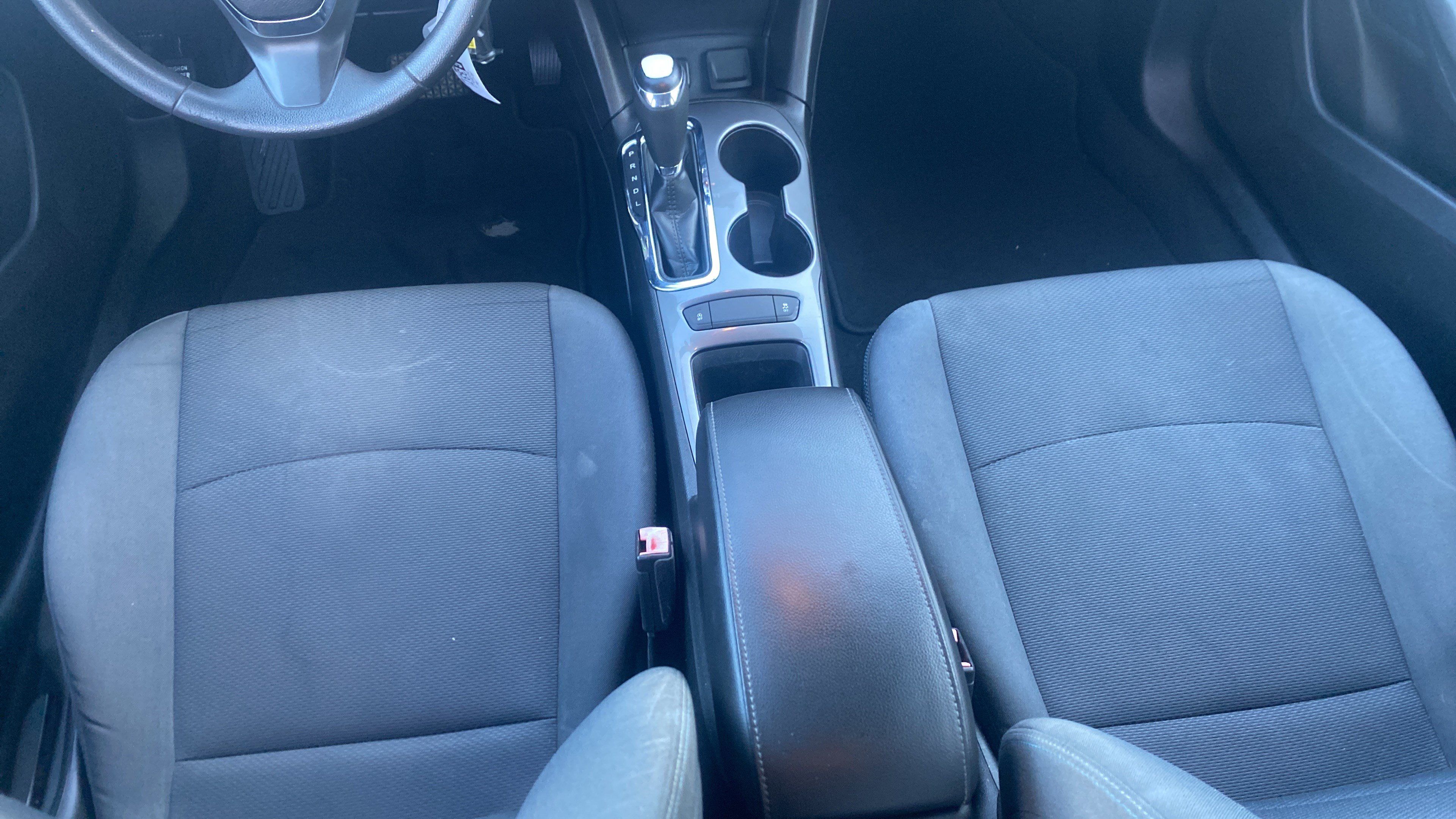 Used 2019 Chevrolet Cruze LT FWD image 17