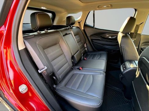 Used 2022 GMC Terrain Denali w/ Denali Premium Package AWD/4WD image 25