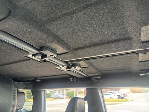 Used 2024 Ford Bronco Big Bend image 23