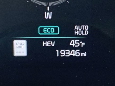 Used 2023 Kia Sportage X-Line image 22