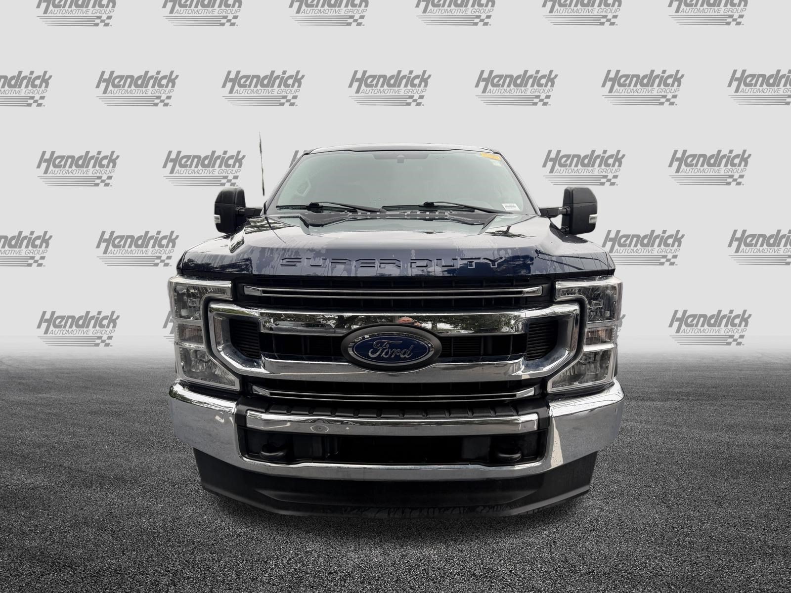 Used 2022 Ford F250 4x4 Crew Cab Super Duty image 3