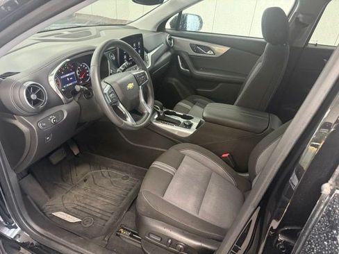 Used 2024 Chevrolet Blazer LT w/ Convenience Package FWD image 10