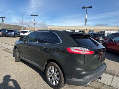 Used 2022 Ford Edge Titanium w/ Equipment Group 301A image 5