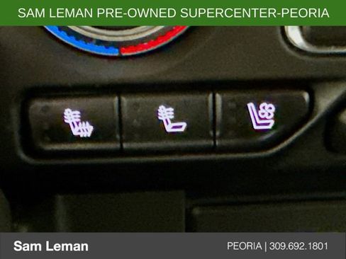 Used 2023 GMC Yukon AT4 w/ AT4 Premium Package AWD/4WD image 20