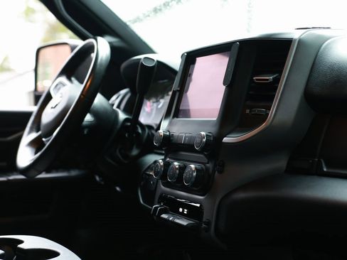 Used 2024 RAM 3500 Big Horn image 18