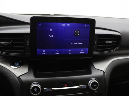 Used 2020 Ford Explorer XLT w/ Comfort Package image 21