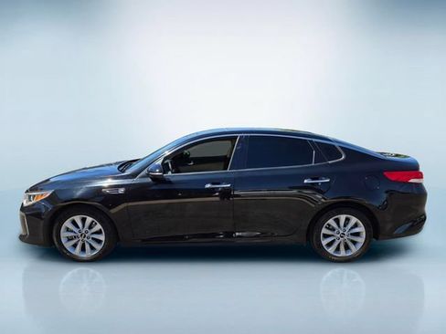 Used 2017 Kia Optima EX w/ Premium Package FWD image 7