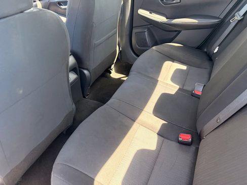 Certified 2024 Nissan Sentra SV FWD image 15