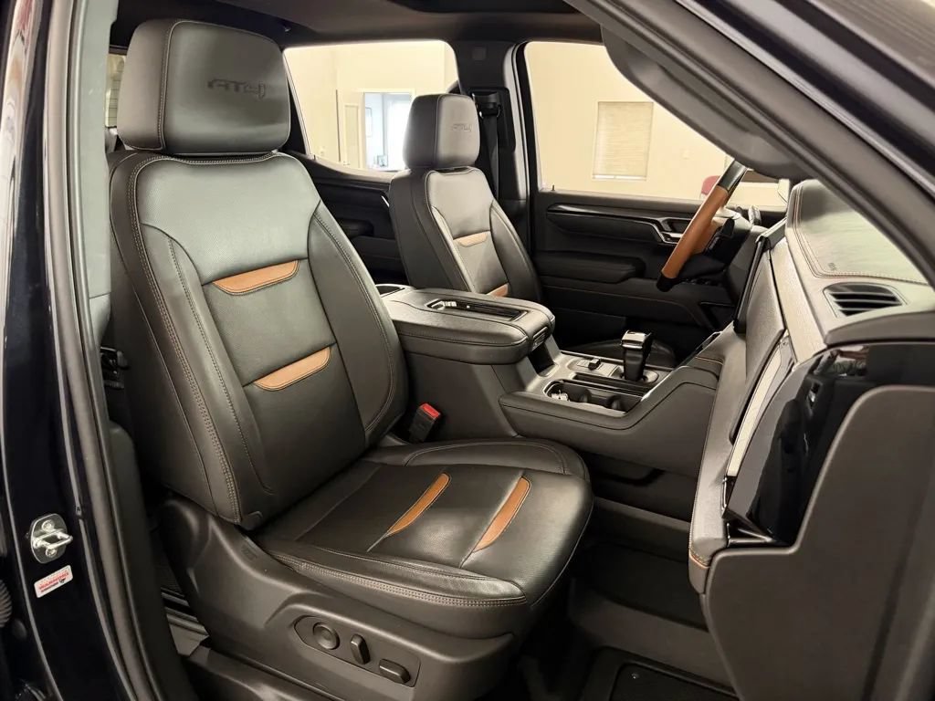 Used 2022 GMC Sierra 1500 AT4 w/ AT4 Premium Package AWD/4WD image 44