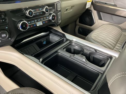 New 2026 Ford F350 Platinum w/ Platinum Plus Package AWD/4WD image 20