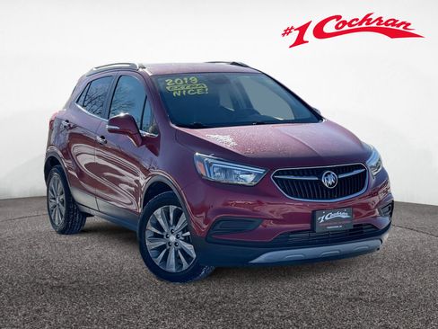 Used 2019 Buick Encore Preferred image 1