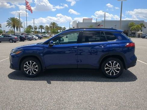 Used 2024 Toyota Corolla Cross SE AWD/4WD image 7