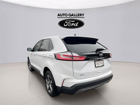 Used 2024 Ford Edge SEL w/ Convenience Package AWD/4WD image 7