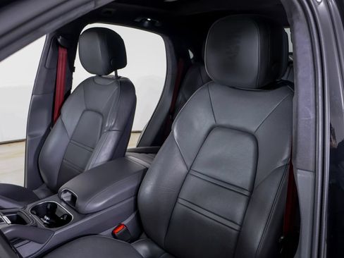 Certified 2023 Porsche Cayenne GTS w/ Premium Package Plus AWD/4WD image 13