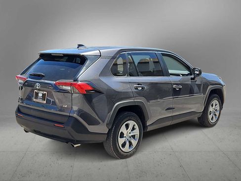 Used 2023 Toyota RAV4 LE FWD image 8