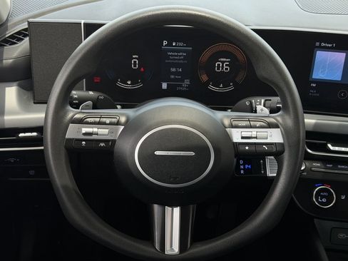 Used 2025 Hyundai Sonata SEL FWD image 12