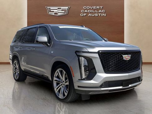 Used 2025 Cadillac Escalade Sport Platinum w/ LPO, Floor Liner Package AWD/4WD image 6