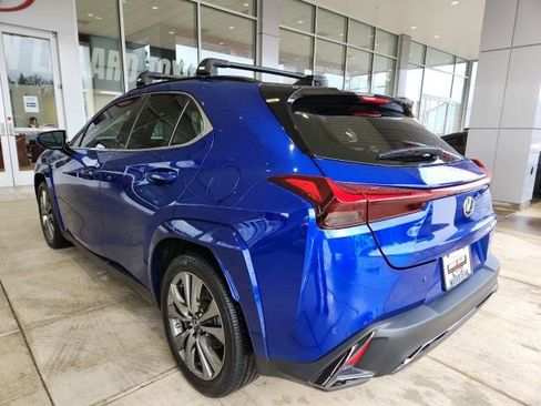 Used 2024 Lexus UX 250h F Sport image 8