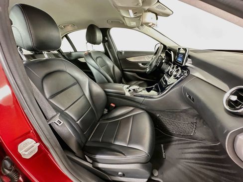 Used 2016 Mercedes-Benz C 300 4MATIC Sedan w/ Surround View Package image 29