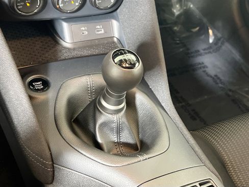 Used 2024 Nissan Z Sport w/ Floor Mat Package image 16